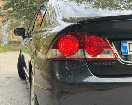 Черный Хонда Цивик, объемом двигателя 1.8 л и пробегом 176 тыс. км за 7300 $, фото 18 на Automoto.ua