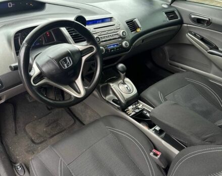 Черный Хонда Цивик, объемом двигателя 1.8 л и пробегом 263 тыс. км за 6299 $, фото 3 на Automoto.ua