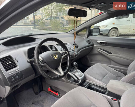 Черный Хонда Цивик, объемом двигателя 1.3 л и пробегом 420 тыс. км за 4400 $, фото 12 на Automoto.ua