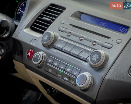 Чорний Хонда Сівік, об'ємом двигуна 1.8 л та пробігом 199 тис. км за 6300 $, фото 27 на Automoto.ua