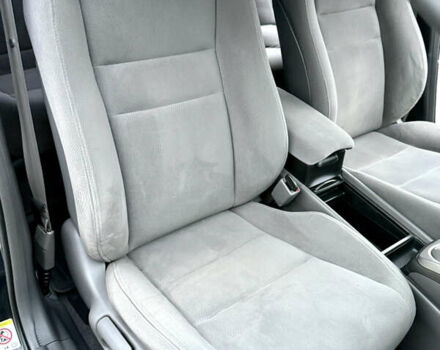 Чорний Хонда Сівік, об'ємом двигуна 1.8 л та пробігом 195 тис. км за 6900 $, фото 45 на Automoto.ua