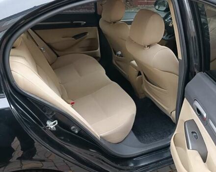 Черный Хонда Цивик, объемом двигателя 1.8 л и пробегом 246 тыс. км за 5950 $, фото 7 на Automoto.ua