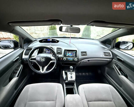 Чорний Хонда Сівік, об'ємом двигуна 1.8 л та пробігом 195 тис. км за 6900 $, фото 48 на Automoto.ua