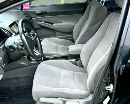 Чорний Хонда Сівік, об'ємом двигуна 1.8 л та пробігом 195 тис. км за 6900 $, фото 39 на Automoto.ua