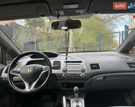 Черный Хонда Цивик, объемом двигателя 1.3 л и пробегом 420 тыс. км за 4400 $, фото 17 на Automoto.ua