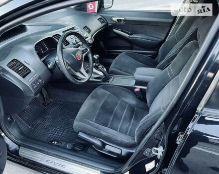 Черный Хонда Цивик, объемом двигателя 1.8 л и пробегом 168 тыс. км за 6600 $, фото 25 на Automoto.ua