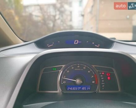 Черный Хонда Цивик, объемом двигателя 1.8 л и пробегом 246 тыс. км за 5950 $, фото 13 на Automoto.ua