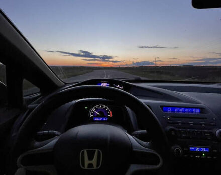 Чорний Хонда Сівік, об'ємом двигуна 1.8 л та пробігом 210 тис. км за 6500 $, фото 19 на Automoto.ua