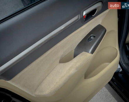 Чорний Хонда Сівік, об'ємом двигуна 1.8 л та пробігом 199 тис. км за 6300 $, фото 19 на Automoto.ua