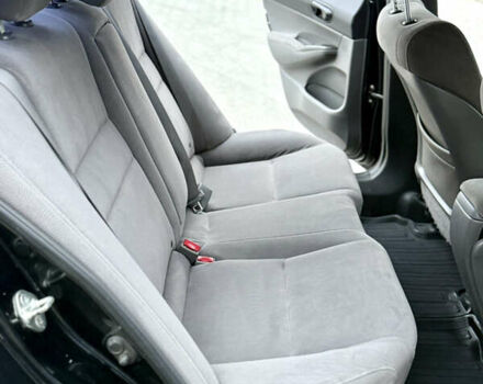 Чорний Хонда Сівік, об'ємом двигуна 1.8 л та пробігом 195 тис. км за 6900 $, фото 42 на Automoto.ua