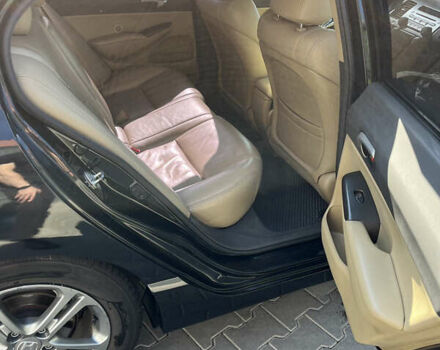 Черный Хонда Цивик, объемом двигателя 1.3 л и пробегом 288 тыс. км за 8000 $, фото 5 на Automoto.ua