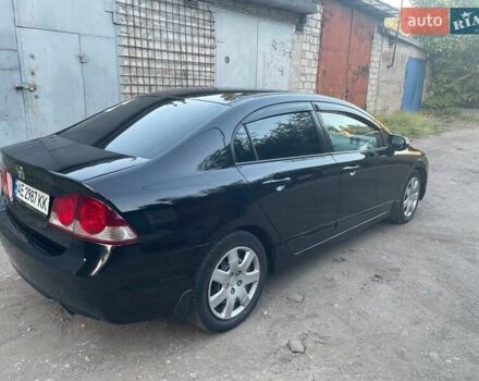 Черный Хонда Цивик, объемом двигателя 1.8 л и пробегом 380 тыс. км за 5800 $, фото 2 на Automoto.ua
