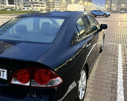 Черный Хонда Цивик, объемом двигателя 1.8 л и пробегом 147 тыс. км за 8500 $, фото 4 на Automoto.ua