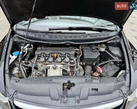 Черный Хонда Цивик, объемом двигателя 1.8 л и пробегом 157 тыс. км за 6500 $, фото 25 на Automoto.ua