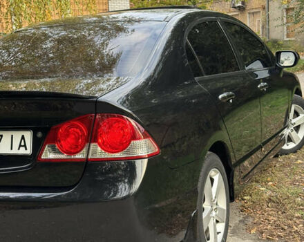 Черный Хонда Цивик, объемом двигателя 1.8 л и пробегом 176 тыс. км за 7300 $, фото 9 на Automoto.ua