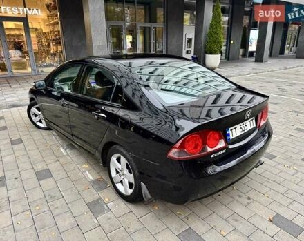 Черный Хонда Цивик, объемом двигателя 1.8 л и пробегом 157 тыс. км за 6500 $, фото 5 на Automoto.ua