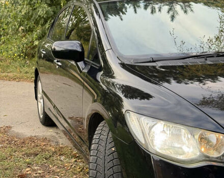 Черный Хонда Цивик, объемом двигателя 1.8 л и пробегом 176 тыс. км за 7300 $, фото 8 на Automoto.ua