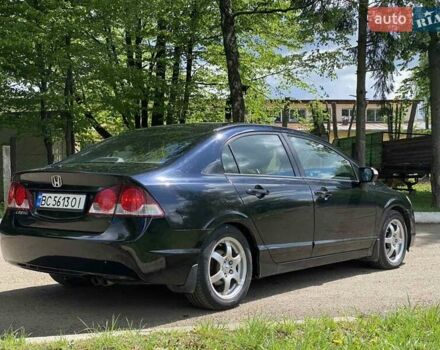 Черный Хонда Цивик, объемом двигателя 1.8 л и пробегом 322 тыс. км за 5100 $, фото 7 на Automoto.ua