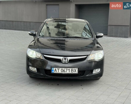 Черный Хонда Цивик, объемом двигателя 1.3 л и пробегом 420 тыс. км за 4400 $, фото 1 на Automoto.ua