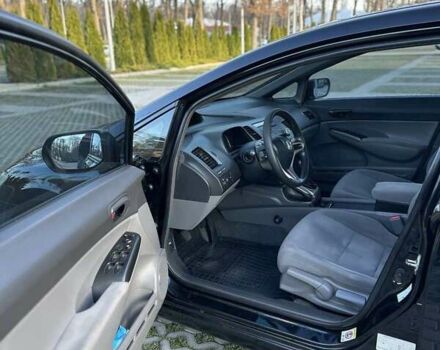 Черный Хонда Цивик, объемом двигателя 1.8 л и пробегом 183 тыс. км за 6500 $, фото 10 на Automoto.ua