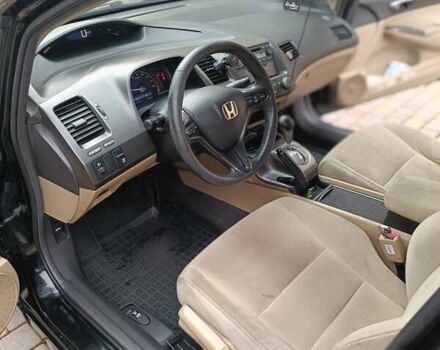 Черный Хонда Цивик, объемом двигателя 1.8 л и пробегом 246 тыс. км за 5950 $, фото 14 на Automoto.ua