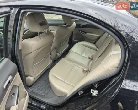 Черный Хонда Цивик, объемом двигателя 1.34 л и пробегом 257 тыс. км за 6500 $, фото 5 на Automoto.ua