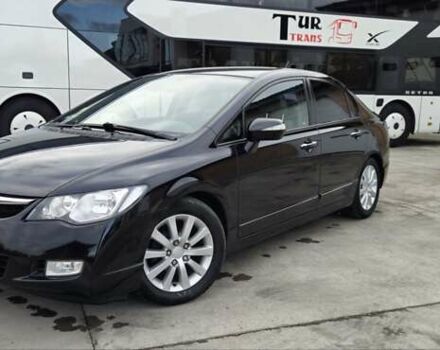 Черный Хонда Цивик, объемом двигателя 1.3 л и пробегом 197 тыс. км за 6600 $, фото 7 на Automoto.ua