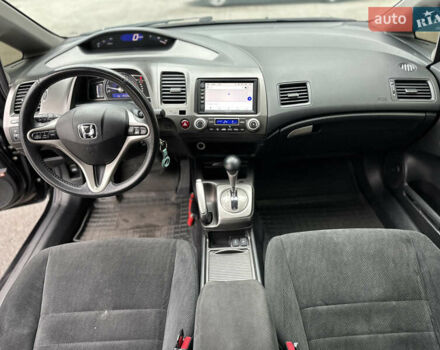 Чорний Хонда Сівік, об'ємом двигуна 1.3 л та пробігом 240 тис. км за 6800 $, фото 27 на Automoto.ua