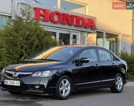 Черный Хонда Цивик, объемом двигателя 1.3 л и пробегом 297 тыс. км за 7999 $, фото 1 на Automoto.ua