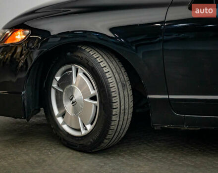 Черный Хонда Цивик, объемом двигателя 1.3 л и пробегом 210 тыс. км за 7146 $, фото 7 на Automoto.ua