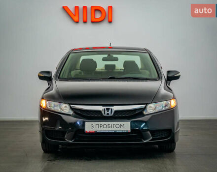 Черный Хонда Цивик, объемом двигателя 1.3 л и пробегом 210 тыс. км за 7146 $, фото 4 на Automoto.ua