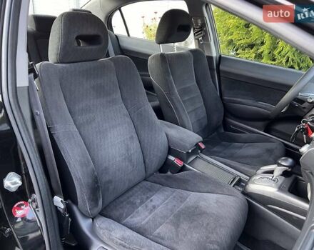 Черный Хонда Цивик, объемом двигателя 1.3 л и пробегом 297 тыс. км за 7999 $, фото 39 на Automoto.ua