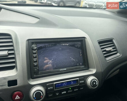 Чорний Хонда Сівік, об'ємом двигуна 1.3 л та пробігом 240 тис. км за 7300 $, фото 39 на Automoto.ua