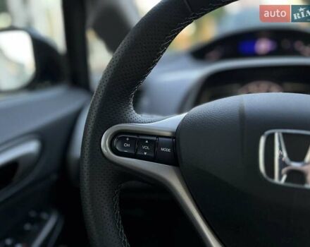 Черный Хонда Цивик, объемом двигателя 1.3 л и пробегом 297 тыс. км за 7999 $, фото 48 на Automoto.ua