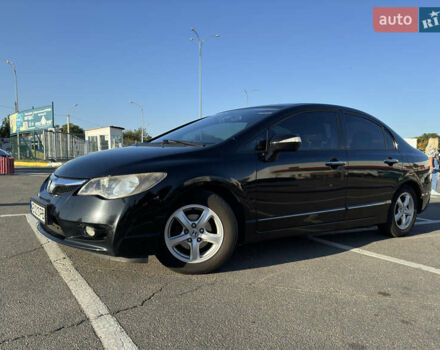 Черный Хонда Цивик, объемом двигателя 1.34 л и пробегом 160 тыс. км за 7800 $, фото 1 на Automoto.ua