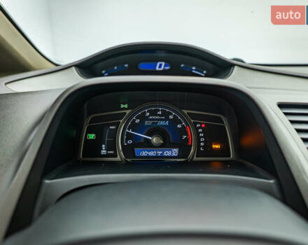 Черный Хонда Цивик, объемом двигателя 1.3 л и пробегом 210 тыс. км за 7146 $, фото 12 на Automoto.ua