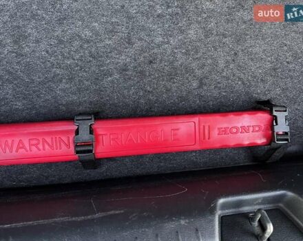 Черный Хонда Цивик, объемом двигателя 1.3 л и пробегом 297 тыс. км за 7999 $, фото 23 на Automoto.ua