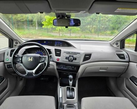 Хонда Цивик 2012 в Хмельницком на Automoto.ua Черный Хонда Цивик, объемом двигателя 1.8 л и пробегом 172 тыс. км за 9999 $, фото 7 на Automoto.ua