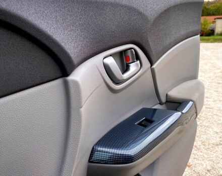 Черный Хонда Цивик, объемом двигателя 1.8 л и пробегом 230 тыс. км за 7700 $, фото 5 на Automoto.ua