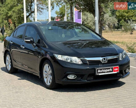 Чорний Хонда Сівік, об'ємом двигуна 1.8 л та пробігом 49 тис. км за 10690 $, фото 2 на Automoto.ua