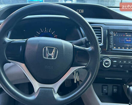 Черный Хонда Цивик, объемом двигателя 1.8 л и пробегом 130 тыс. км за 9700 $, фото 8 на Automoto.ua