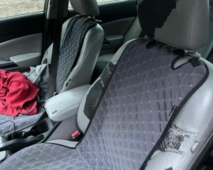 Черный Хонда Цивик, объемом двигателя 1.8 л и пробегом 323 тыс. км за 6888 $, фото 6 на Automoto.ua