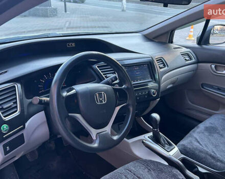 Черный Хонда Цивик, объемом двигателя 1.8 л и пробегом 130 тыс. км за 9700 $, фото 7 на Automoto.ua