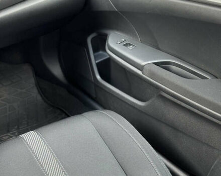 Черный Хонда Цивик, объемом двигателя 2 л и пробегом 125 тыс. км за 12500 $, фото 12 на Automoto.ua