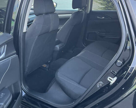 Черный Хонда Цивик, объемом двигателя 2 л и пробегом 129 тыс. км за 12300 $, фото 11 на Automoto.ua