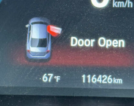 Черный Хонда Цивик, объемом двигателя 2 л и пробегом 116 тыс. км за 13500 $, фото 13 на Automoto.ua