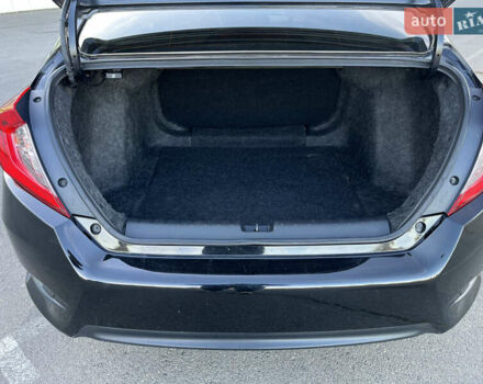 Черный Хонда Цивик, объемом двигателя 2 л и пробегом 129 тыс. км за 12300 $, фото 13 на Automoto.ua