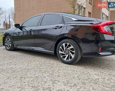 Черный Хонда Цивик, объемом двигателя 2 л и пробегом 107 тыс. км за 13500 $, фото 4 на Automoto.ua