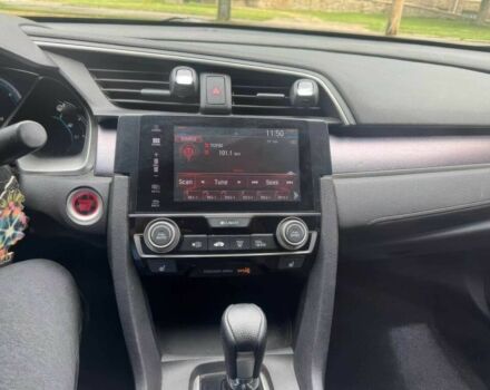 Чорний Хонда Сівік, об'ємом двигуна 1.5 л та пробігом 126 тис. км за 4800 $, фото 6 на Automoto.ua