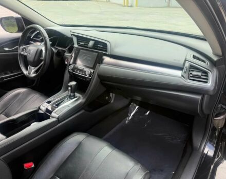 Черный Хонда Цивик, объемом двигателя 1.5 л и пробегом 80 тыс. км за 6500 $, фото 8 на Automoto.ua